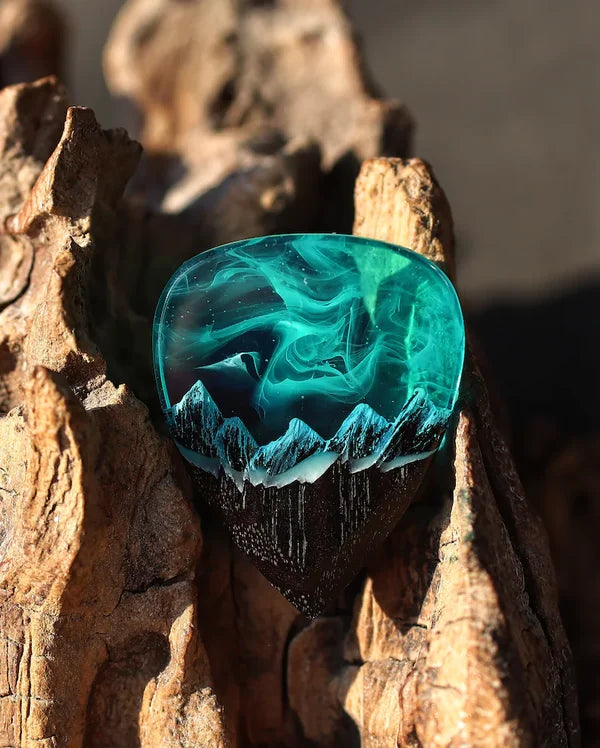 Aurora Borealis Guitar Pick