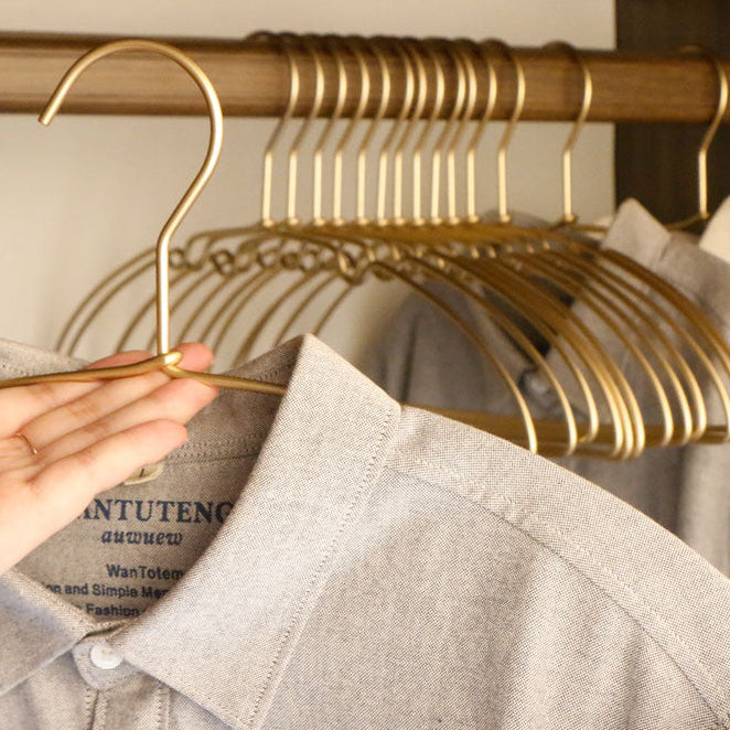 Elegante Metall-Kleiderbügel im 5er Set für Ordnung
