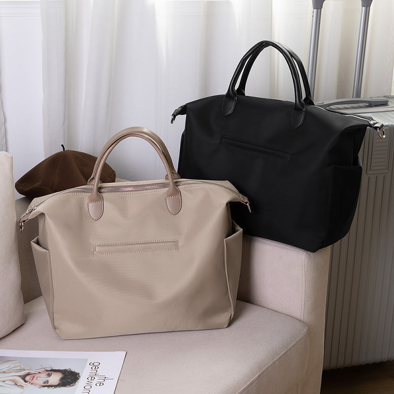 Elegant diaper bag with sophisticated storage space