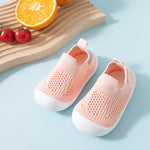 Bequeme Sneakers für Babys und Kinder