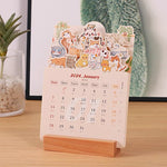 Schreibtischkalender 2024 mit blühenden Blumen