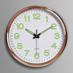 Elegante Wanduhr mit LED-Beleuchtung – Zeitloses Design