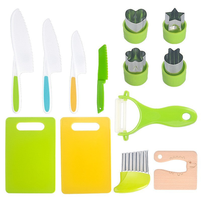 Küchen Set für kleine Gourmetköche – sicher und praktisch
