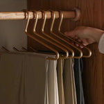 Stylish Metal Hanger Set – 5 Pieces for Your Wardrobe