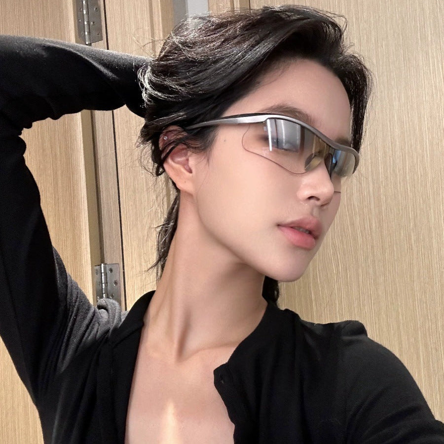 Retro Sonnenbrille mit UV-Schutz für trendbewusste Damen