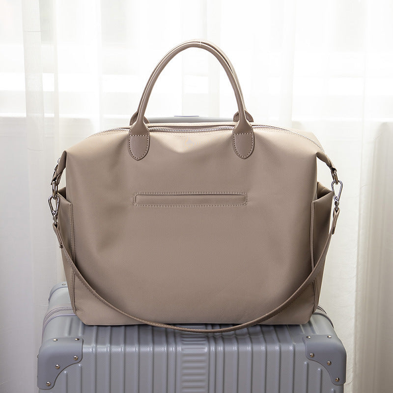 Elegant diaper bag with sophisticated storage space