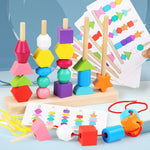 Holzspielzeug zur Förderung von Farben und Formen im Montessori-Stil