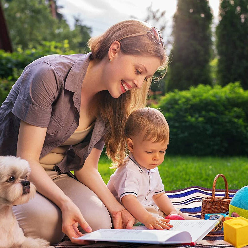 OutdoorBuddy – Waterproof Picnic Blanket for Every Adventure