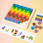 Holzspielzeug mit Montessori-Farben für Buchstaben und Zahlen