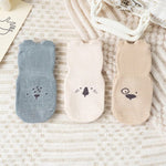 Rutschfeste Socken für Babys im 3er-Set mit Gummigriff