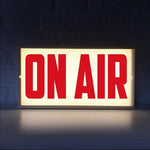 Retro Lichtbox Tischlampe mit On Air Schild