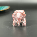 Elegant elephant-shaped tealight holder – Stylish home accessory