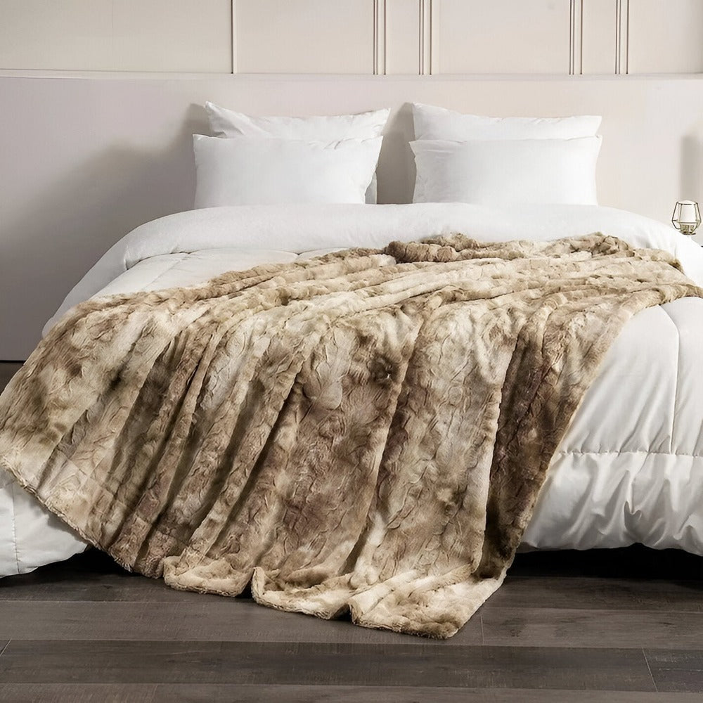 Weiches Velour-Winterdecke – Warme Korall-Fleece-Decke im Batikdesign