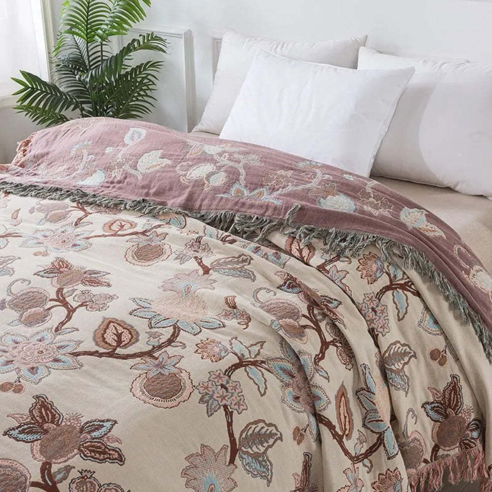 Elegante Baumwoll-Bettdecke mit Quasten und Jacquard-Muster
