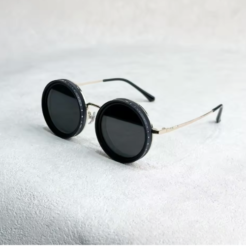 Runde Retro-Sonnenbrille mit UV400 Schutz – Stilvoll und Leicht