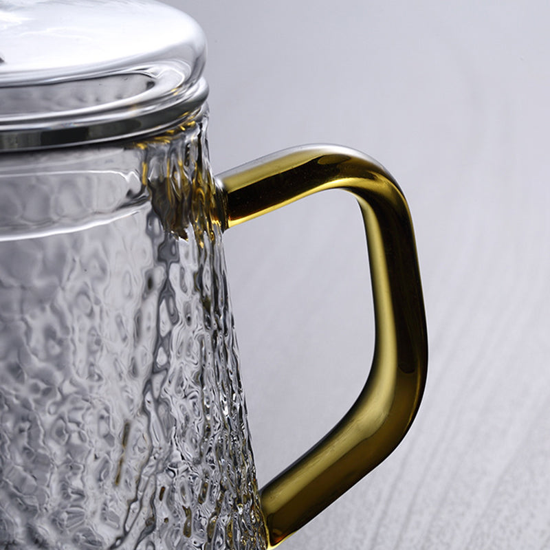 Elegante Glasteekanne mit integriertem Teefilter