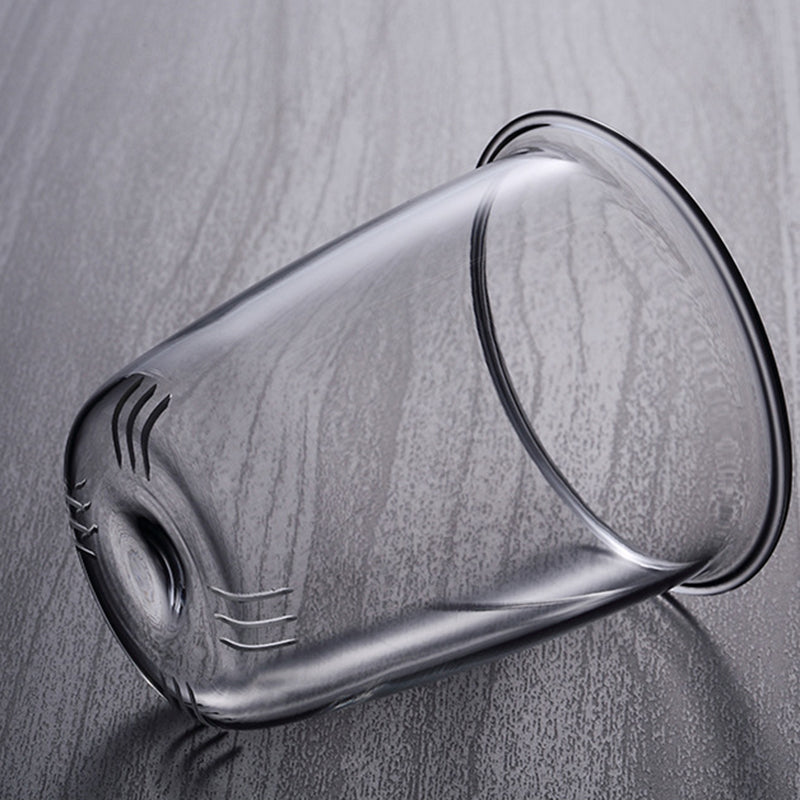 Elegante Glasteekanne mit integriertem Teefilter
