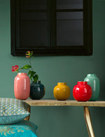 Elegante Metallvase in Blau – 32 cm Höhe