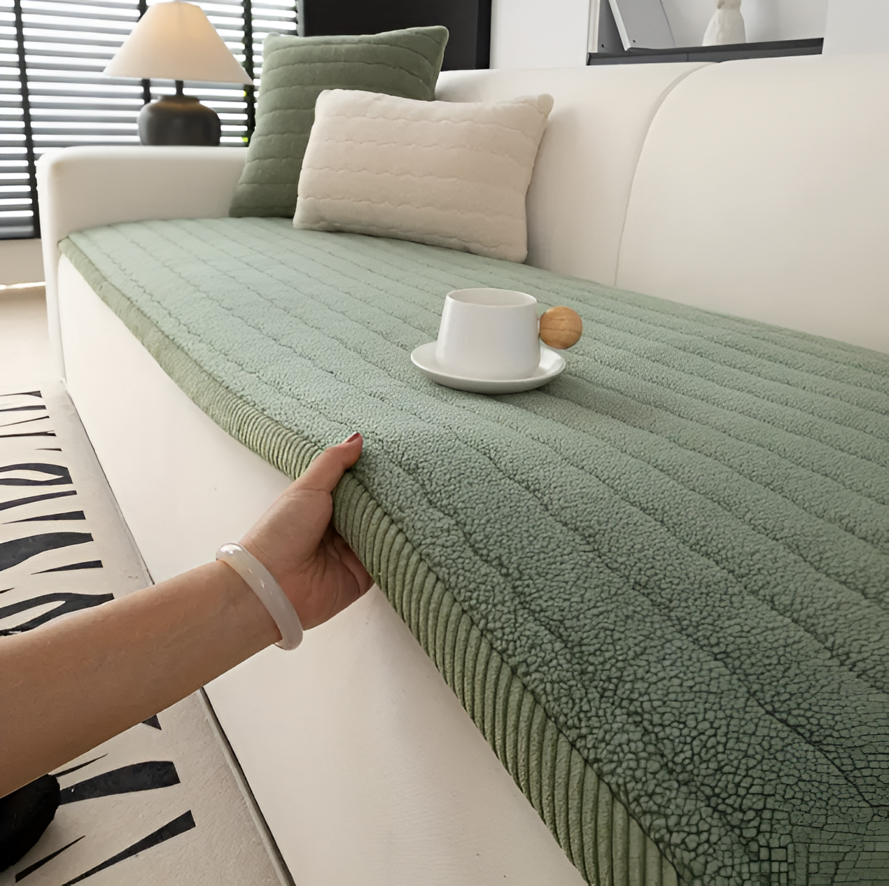 Non-slip Sofa Cover for Pets – Stylish Protection