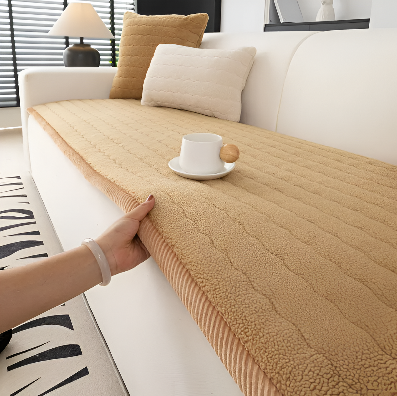 Non-slip Sofa Cover for Pets – Stylish Protection