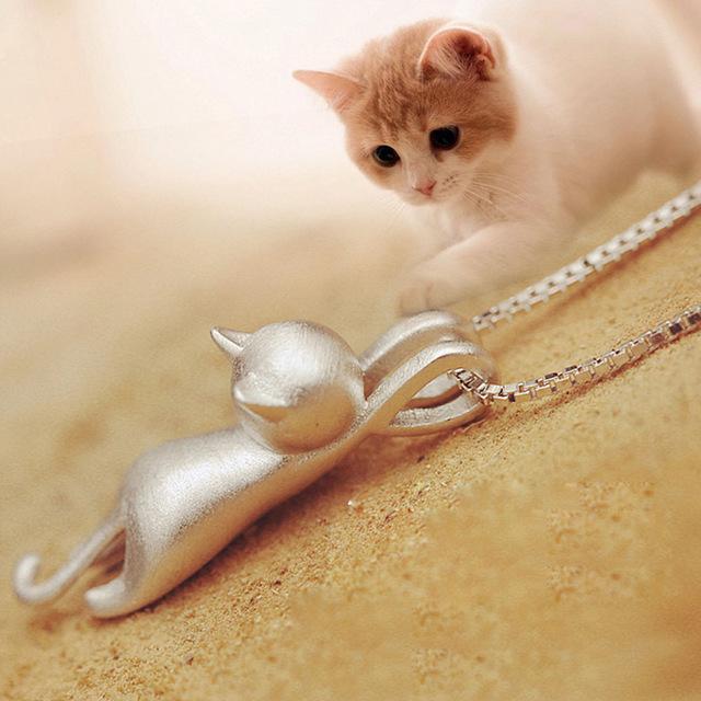 PurrLuxe | Elegant Cat Love Collar
