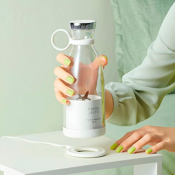 QuickBlend – Portable blender for fresh smoothies