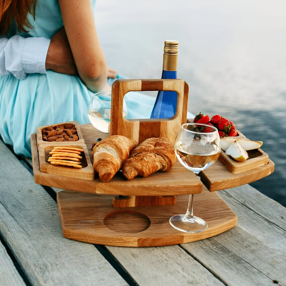 Kompakter Klapptisch für Picknick mit Wein- und Snackfächern