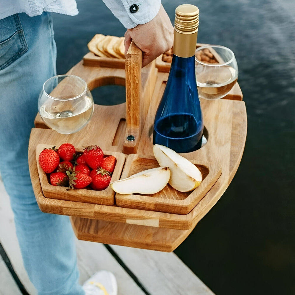 Kompakter Klapptisch für Picknick mit Wein- und Snackfächern