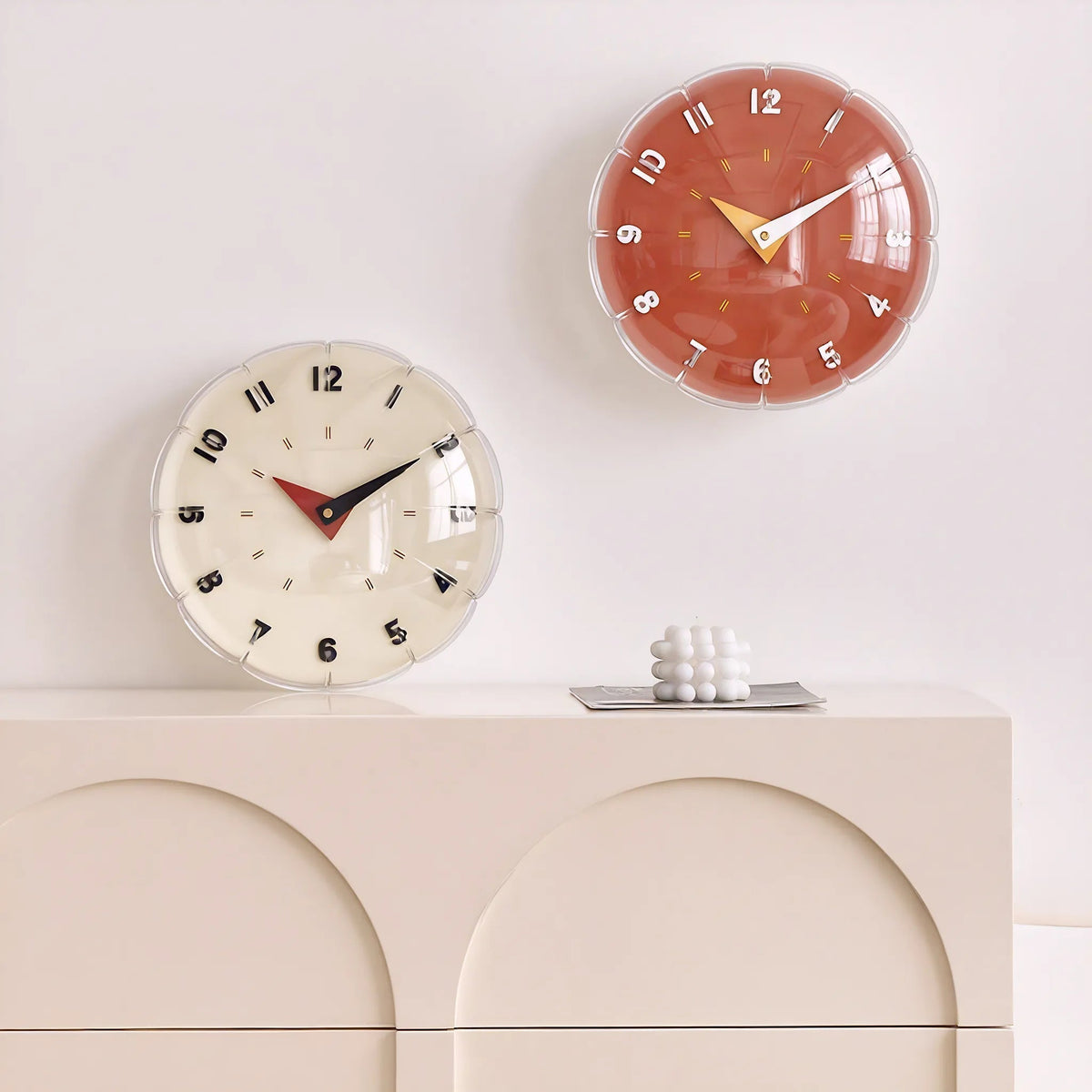Wanduhren im Retro-Stil – Vintage Design für jeden Raum