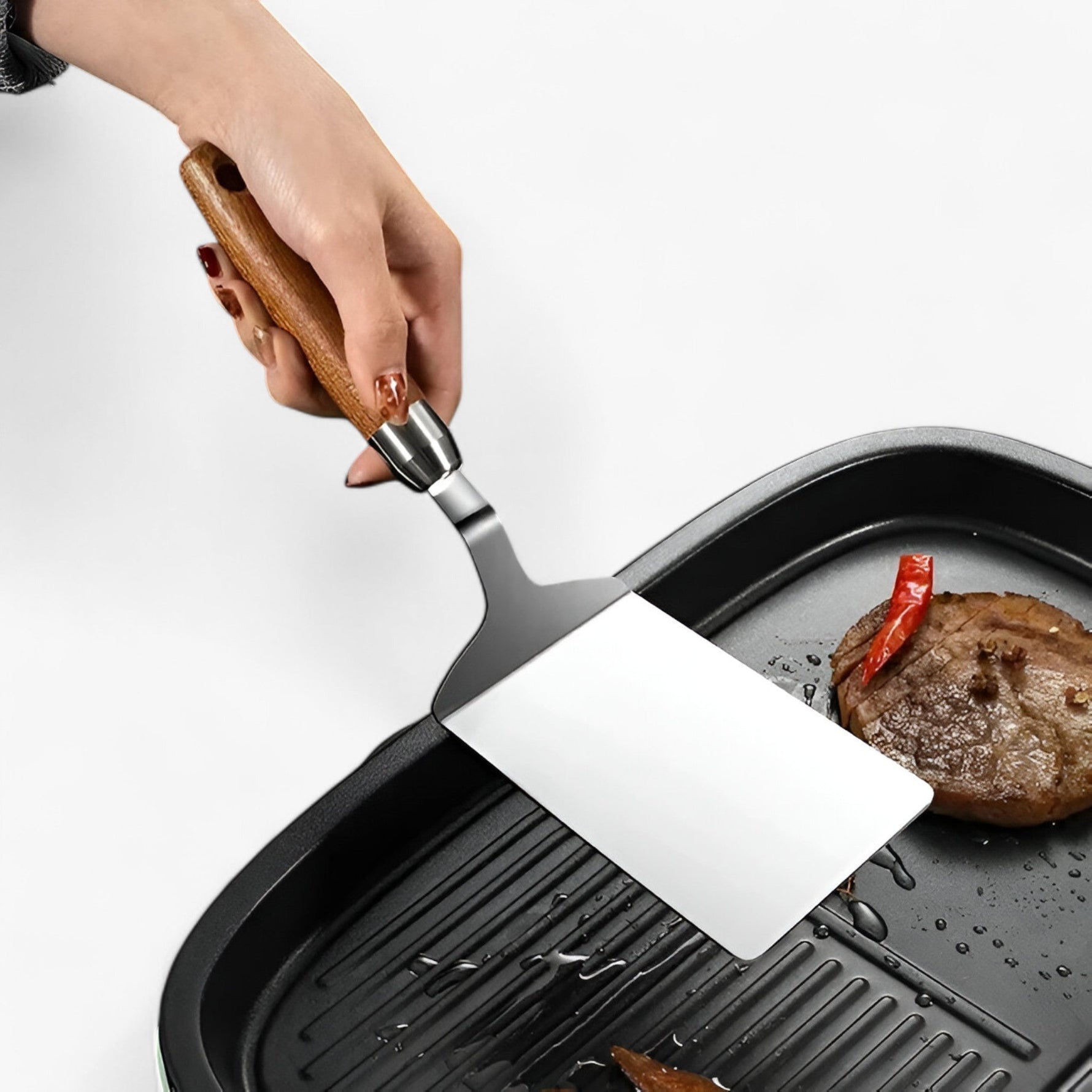 Praktische Grillwender mit Holzgriff – Ideal für die Küche