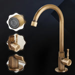 Eleganter Küchenwasserhahn aus Messing – Ideal für Spüle und Arbeitsplatte