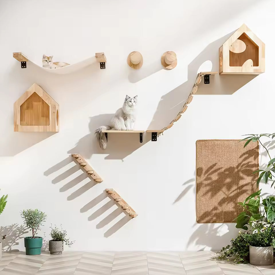 Wandmontierte Katzen-Kletterleiter aus Holz mit Sisal