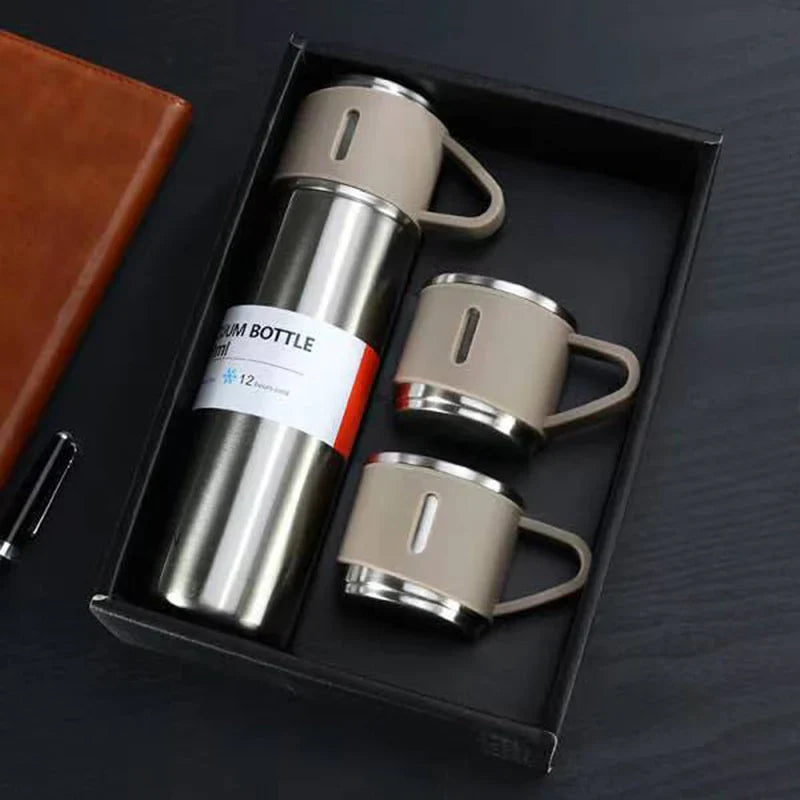 Isolierflasche im Geschenkeset mit 3 Tassen – 500 ml für heiße und kalte Getränke