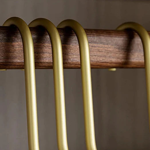 Stylish Metal Hanger Set – 5 Pieces for Your Wardrobe