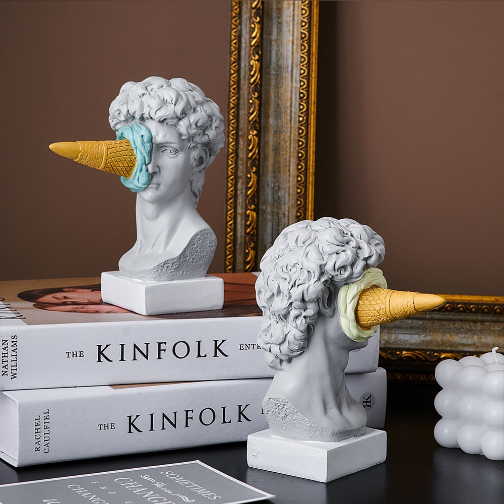 Kunstvolle Skulptur für modernes Wohndesign – Abstrakte Evolution