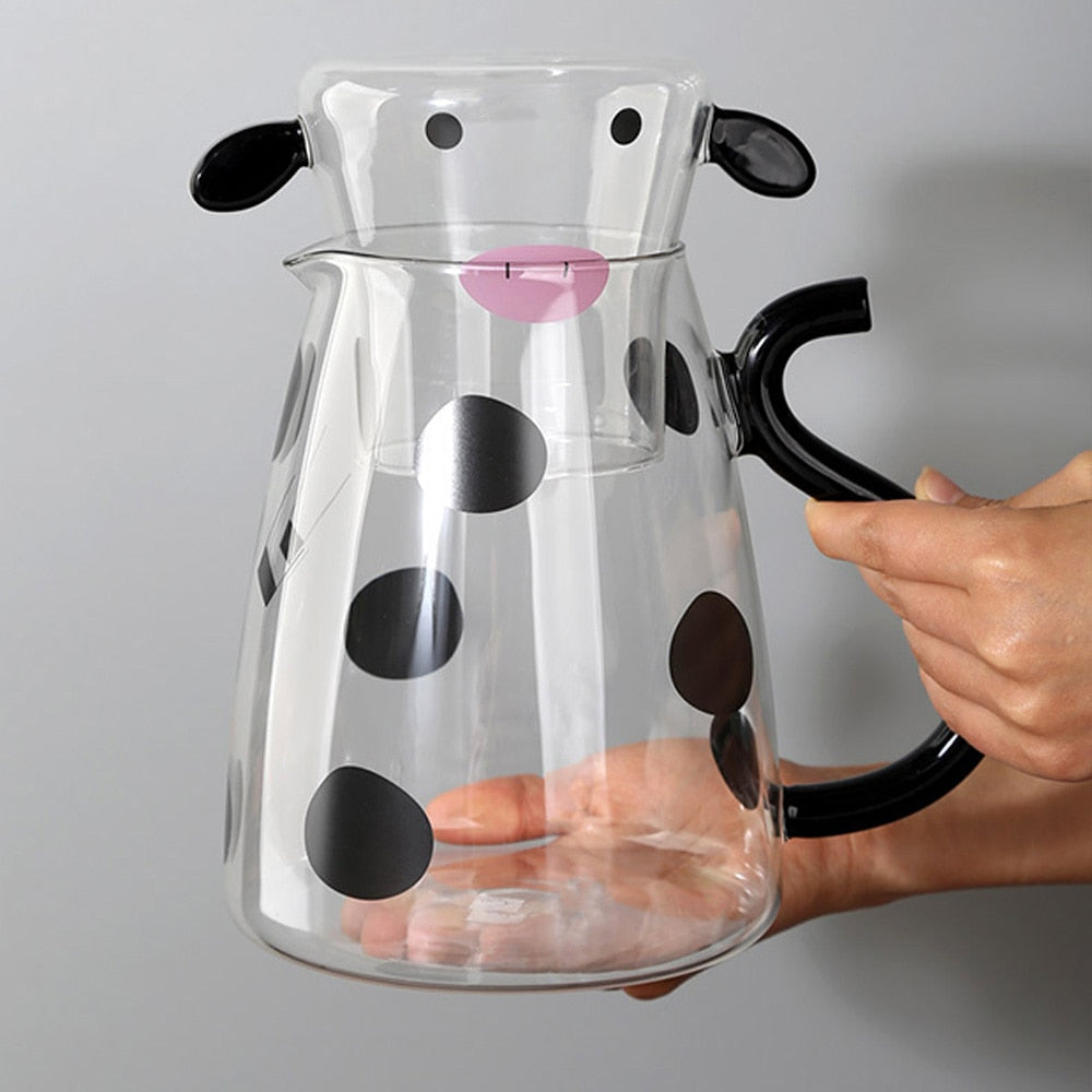 Glaskrug mit Kuhdesign und Becher