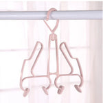 ShoeSaver – Practical shoe drying system with hooks for balconies