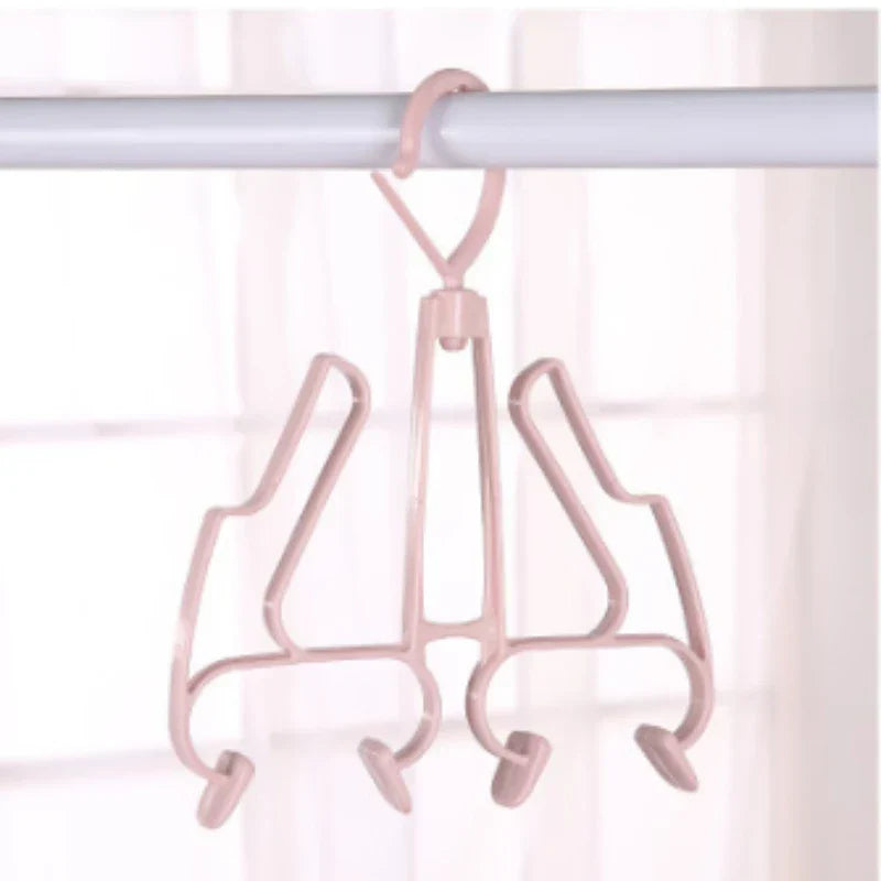 ShoeSaver – Practical shoe drying system with hooks for balconies