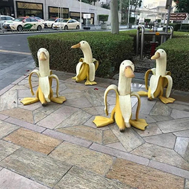 Bananenente Dekofigur aus Resin – Verspielt für Innen und Außen
