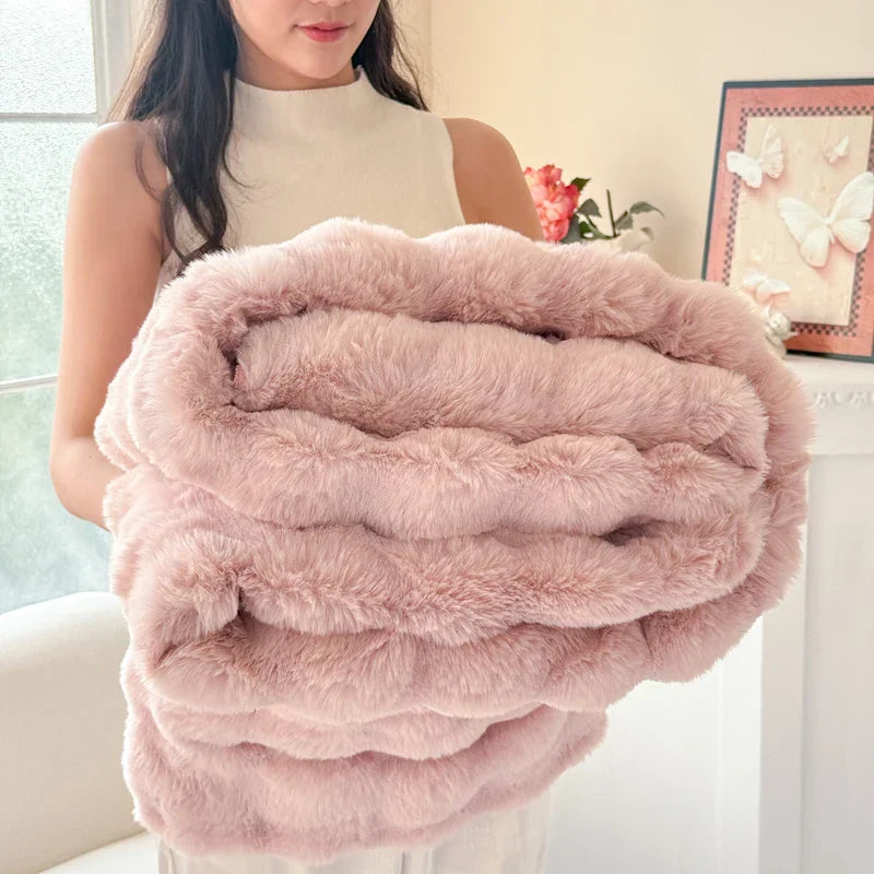 Cozy Cuddly Blanket | Double-Layer & Super Soft | Easy-Care Fleece