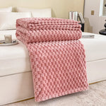 Snuggle Blanket – Comfortable Velvet Blanket for Sofa and Bed