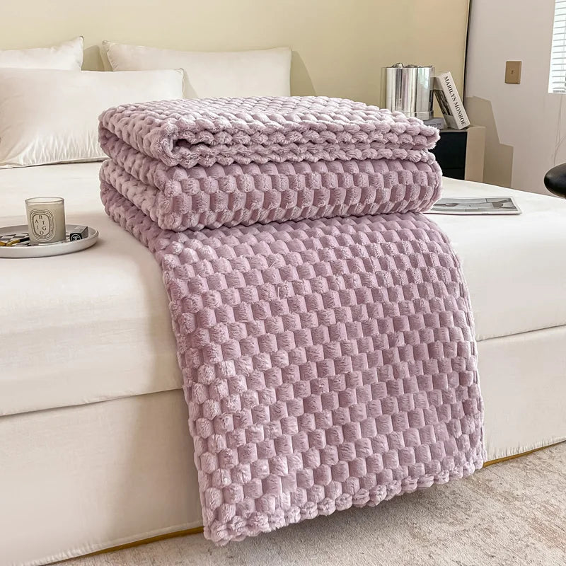 Snuggle Blanket – Comfortable Velvet Blanket for Sofa and Bed