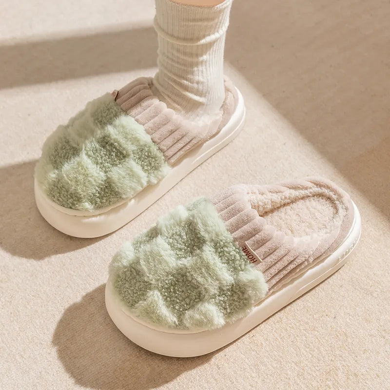 Wohlfühlschuhe mit Dickem Weichen Fußbett – Warm & Rutschfest
