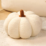 Kuschelkissen in Kürbisform