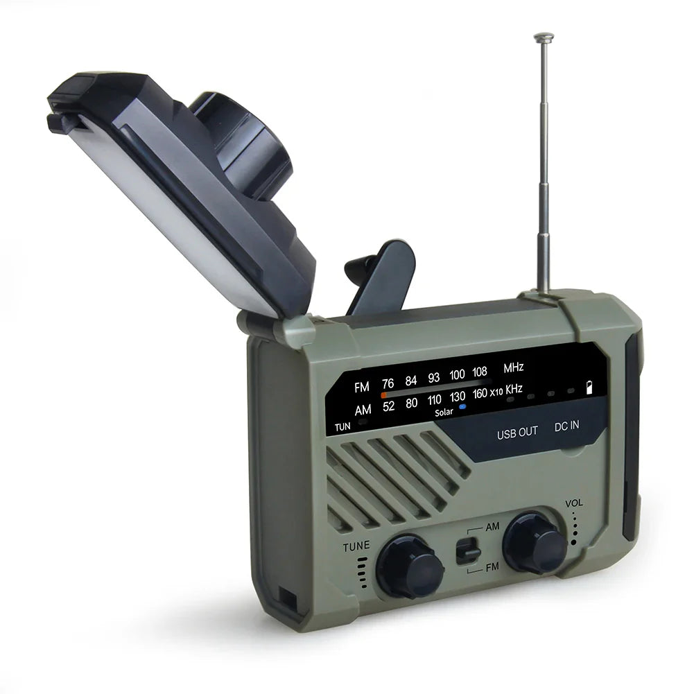 Survivor – Multifunctional Emergency Radio with Solar Power and Hand Crank