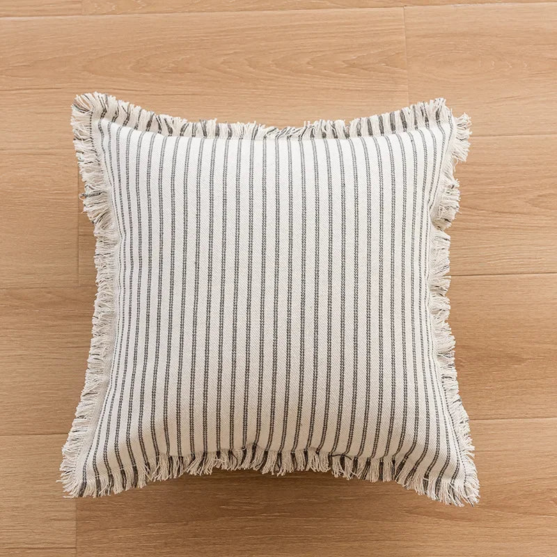 Elegante Kissenhülle mit Jacquard-Muster und Fransen - Baumwoll-Leinen-Mischung