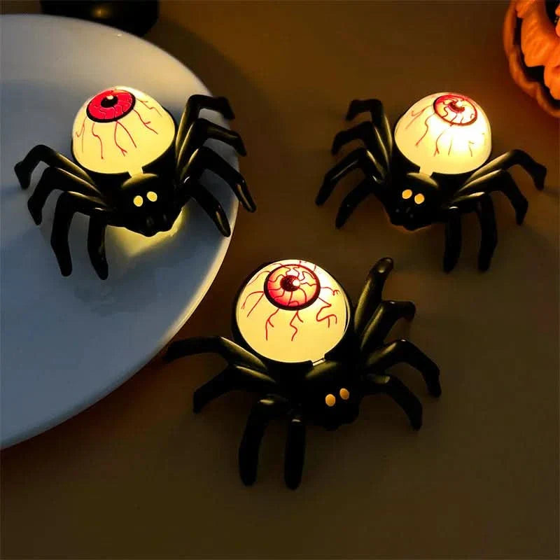 Gespenstische LED Schädel- und Spinnenlampe für Halloween