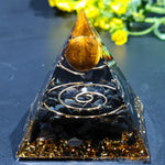 Orgonit-Pyramide mit Amethystpendel – Energie, Schutz und Dekoration