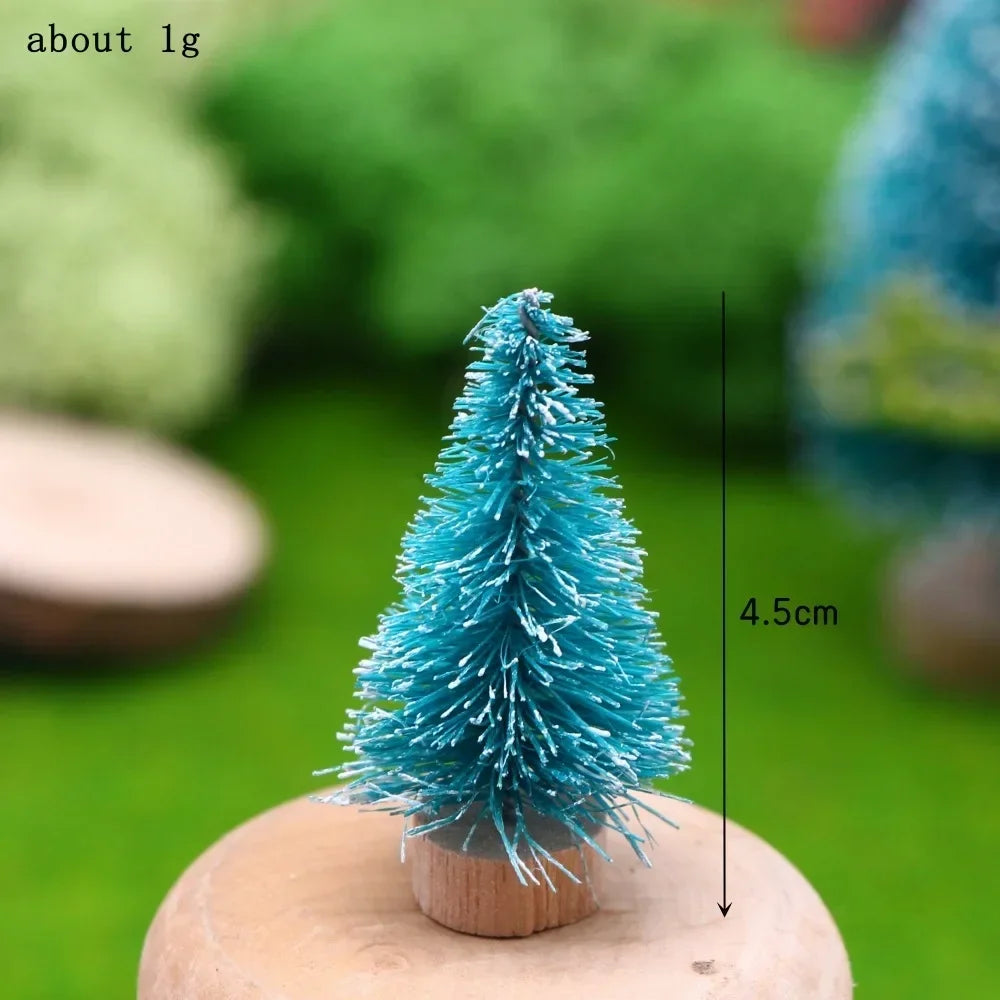 Festive Miniature Tree | Handcrafted from cedar and pine | Table decoration & Christmas figurine 4.5–13 cm