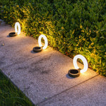 Verstellbare Solar-Gartenleuchte mit 360° Lichtlenkung